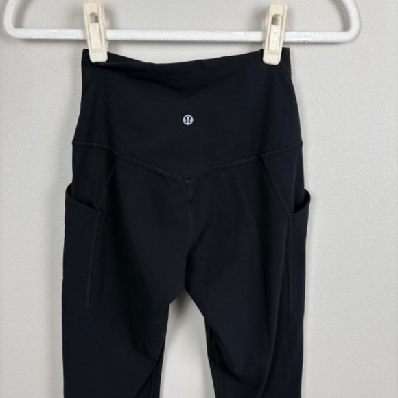 Lululemon Black Align High-Rise Pant with Pockets 25" - Size 4 - Picture 4 of 6